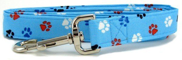 Aqua Red, White & Blue Paws Dog Leash (Option: X-Small)