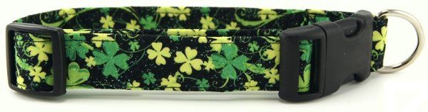 Frolicking Four Leaf Clovers Dog Collar (Option: X-Small)