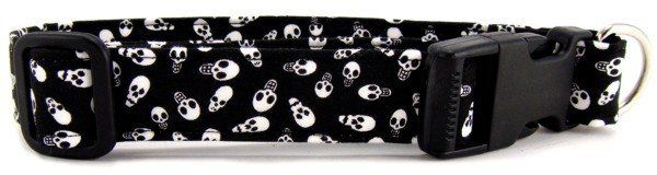 Tiny Skulls Dog Collar (Option: X-Small)