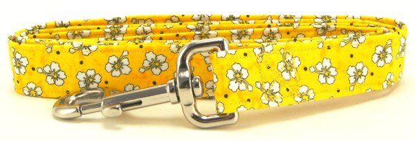 Yellow Hawaiian Flowers Dog Leash (Option: X-Small)